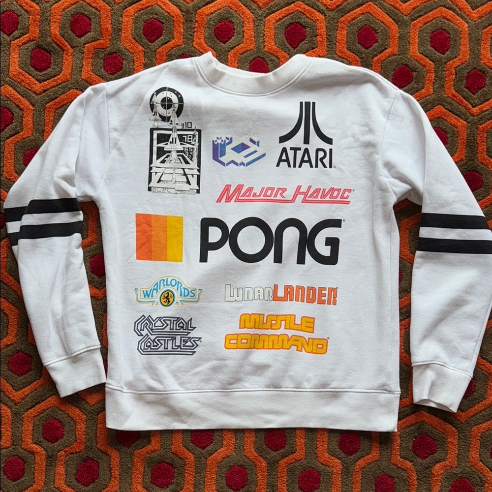 Atari White Crewneck Sweater for Men's S/M Pong Missile Command Warlords